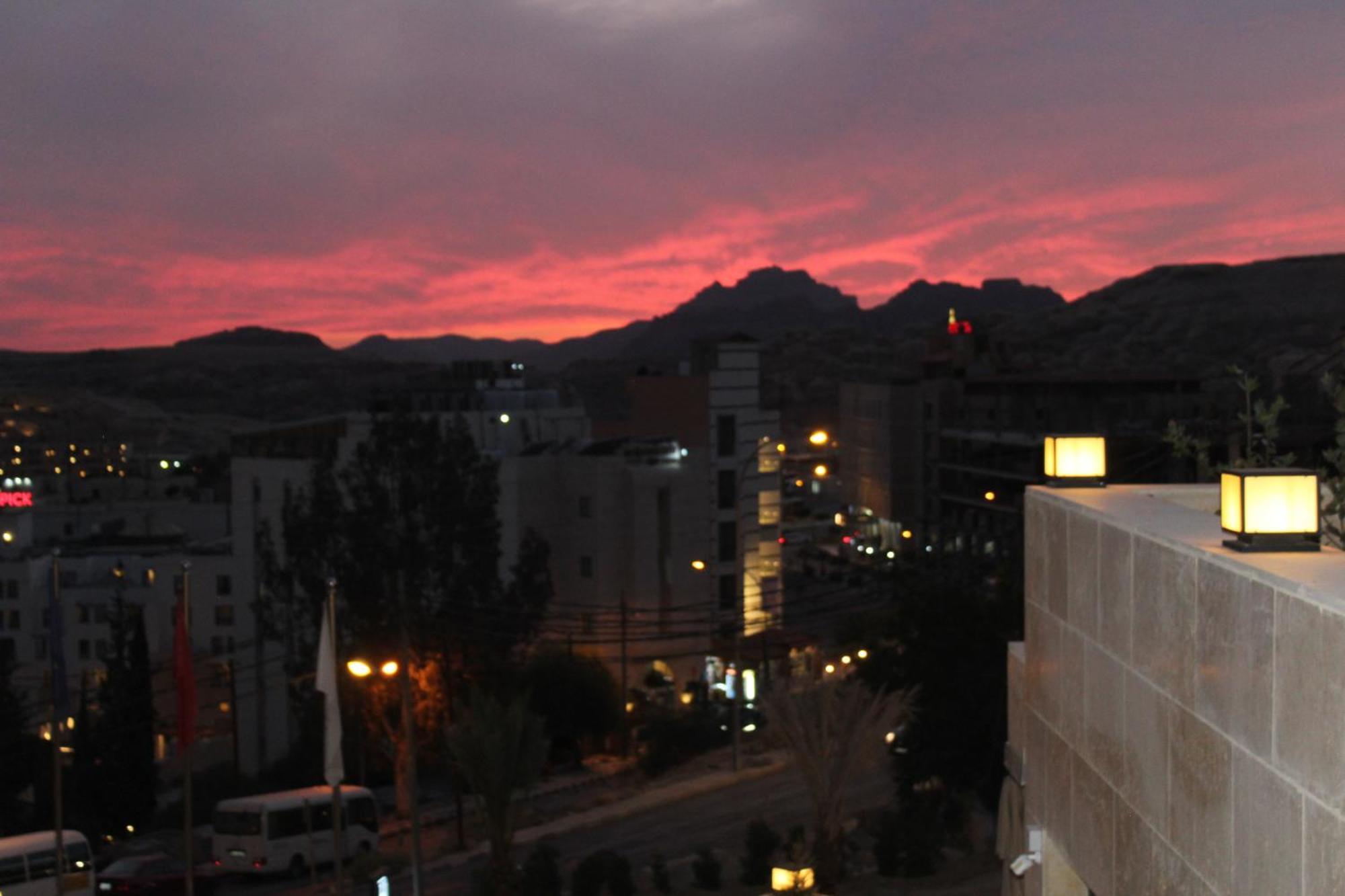 H Luxury Hotel وادي موسى المظهر الخارجي الصورة
