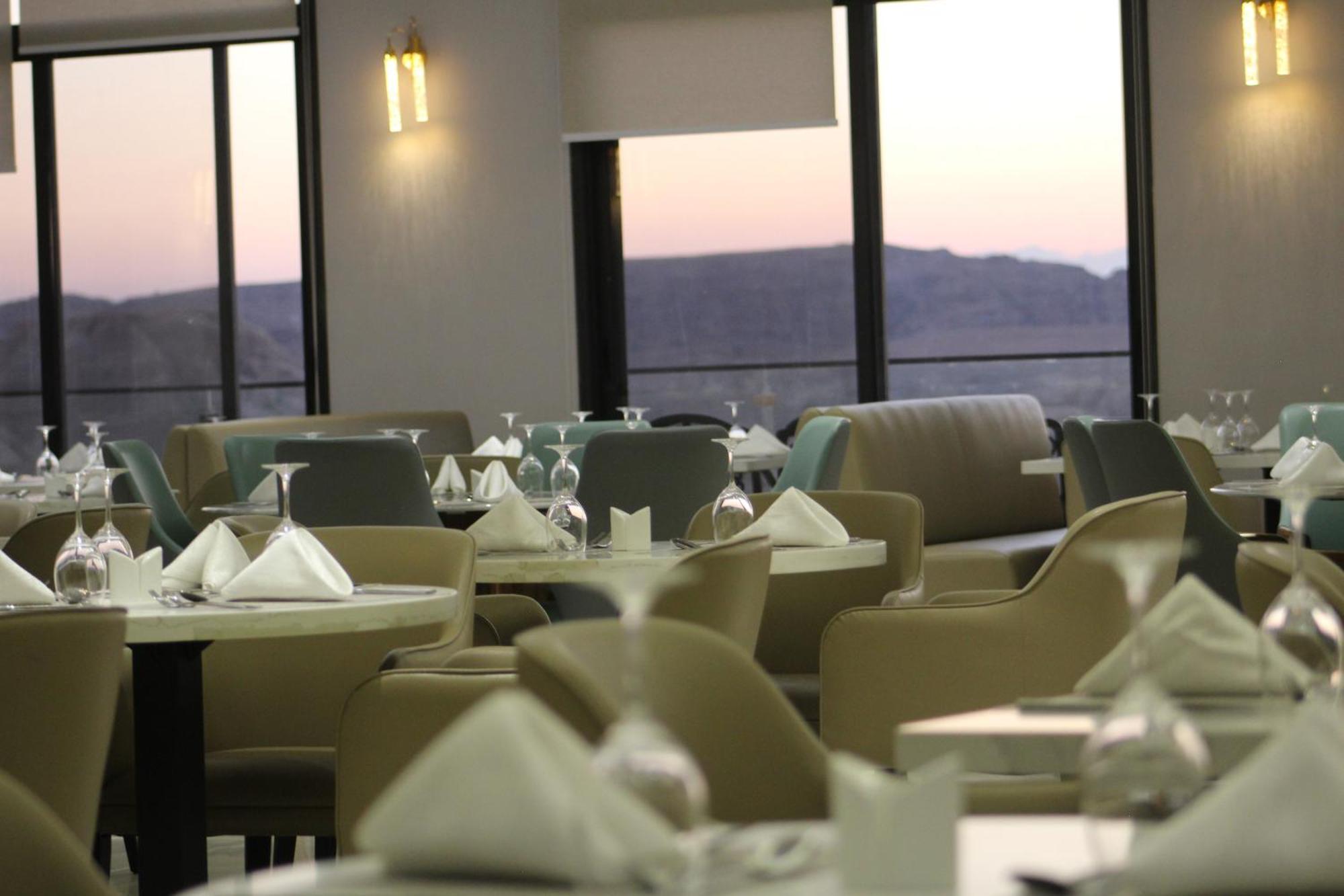 H Luxury Hotel وادي موسى المظهر الخارجي الصورة